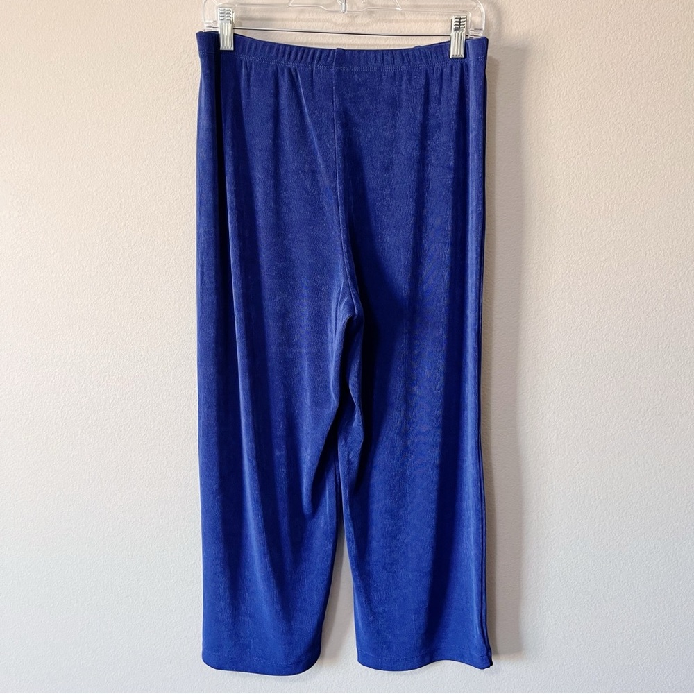 Chico's NWT Travelers No Tummy Cropped Pull On Pants Blue Casa Size 1 = Medium - Picture 5 of 8